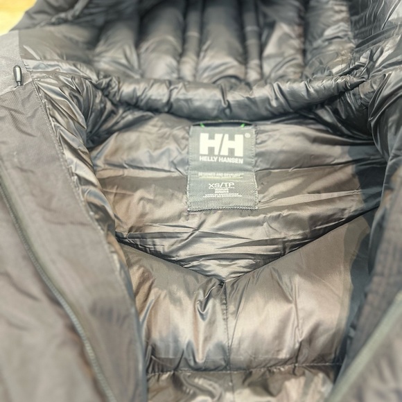 Adore Puffy Parka Helly Hansen NWT size XS - Picture 5 of 9